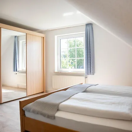 Vogel Dahmeshoeved 21 B *